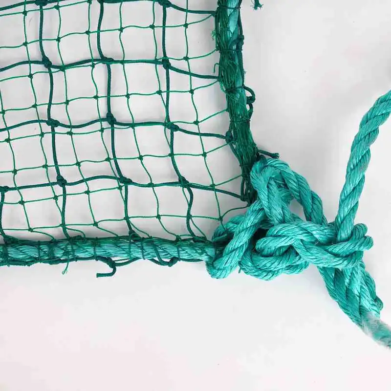 GarSafe construction safety net with 30 MM hole and green HDPE mesh for tighter construction-site debris control